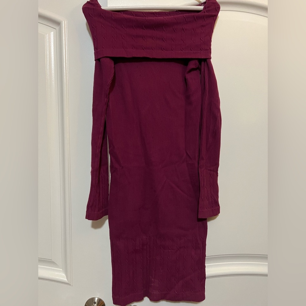 Maroon form fitting off the shoulder knit dress size XS/S